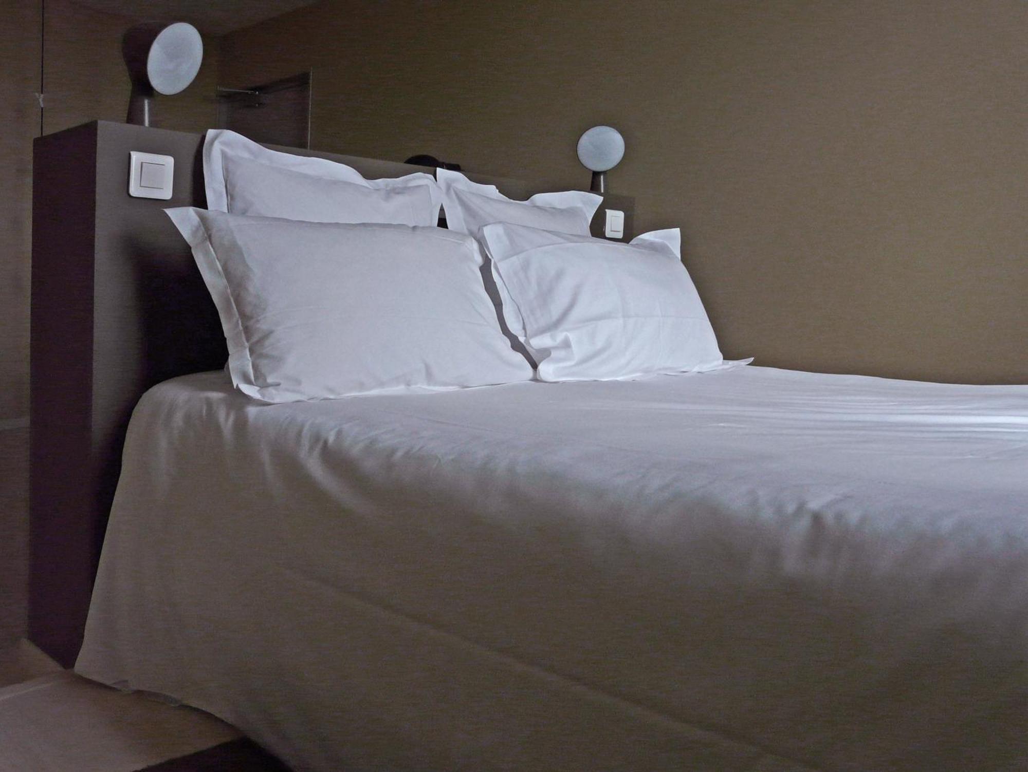 Hotel Courtille De Solutre المظهر الخارجي الصورة